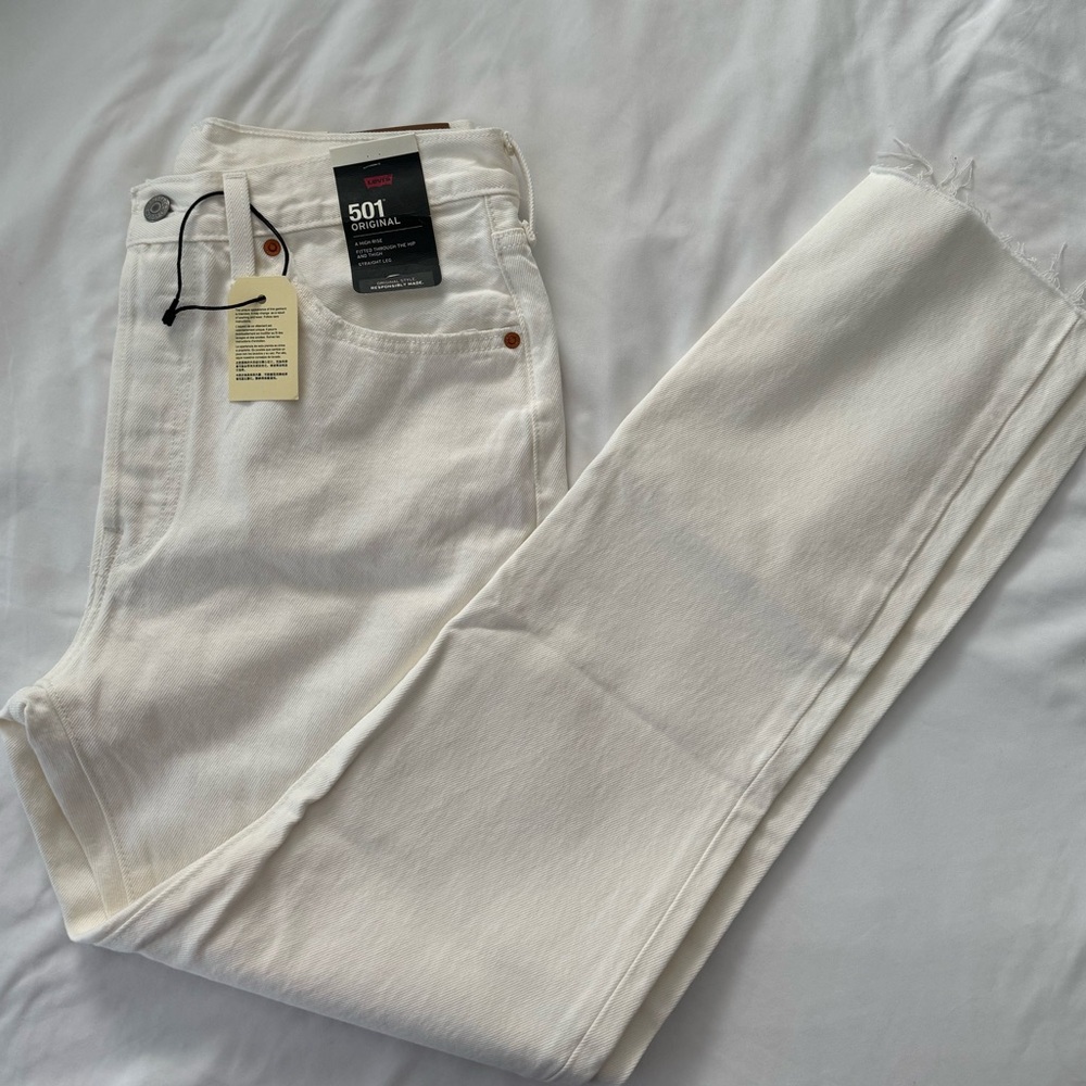 LEVI 501 High Rise Fitted Straight Leg Jean White Size 30x32